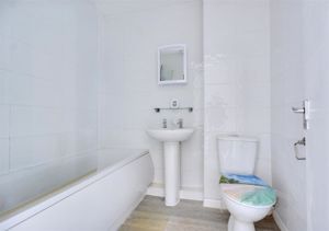 Photo 19- click for photo gallery